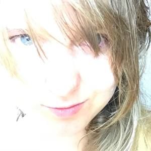 Meet your Posher, Nichole